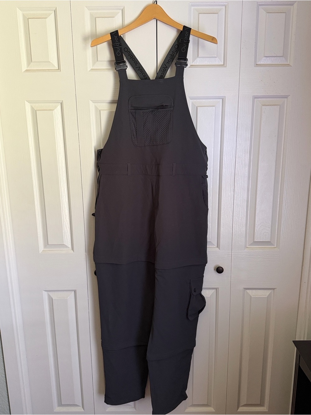 Outdoor Voices RecTrek Overalls Snow Bibs Gorpcore Women’s XL - Picture 2 of 6